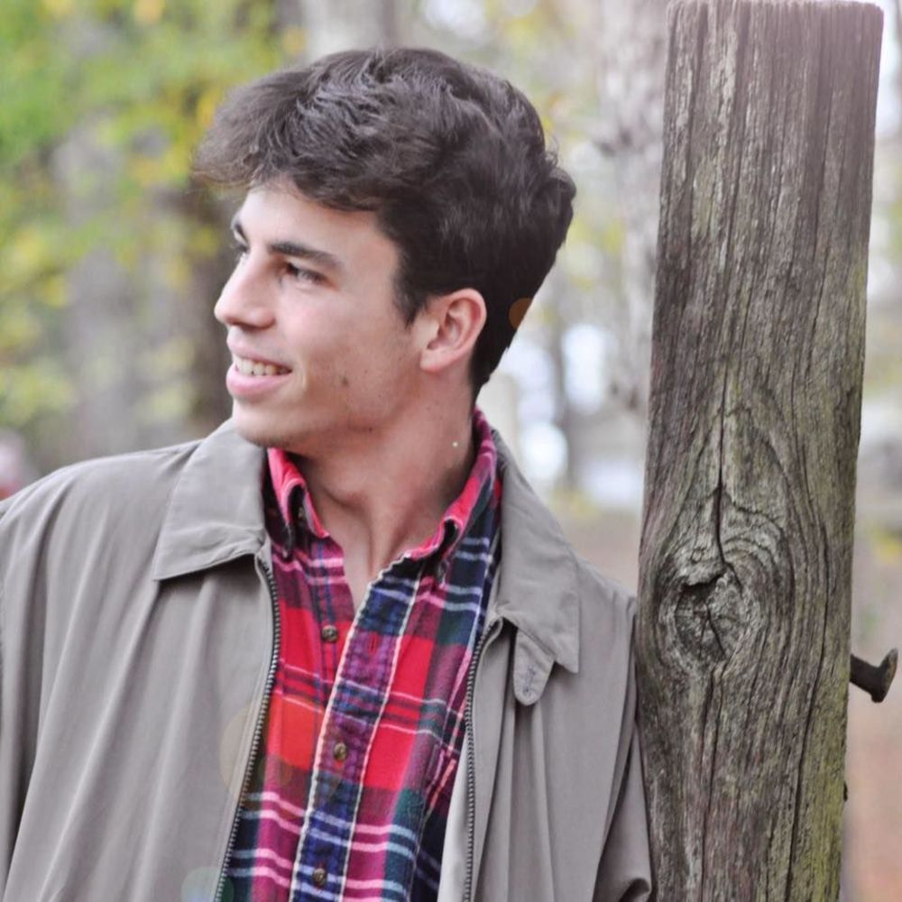 Meet your Posher, Alex